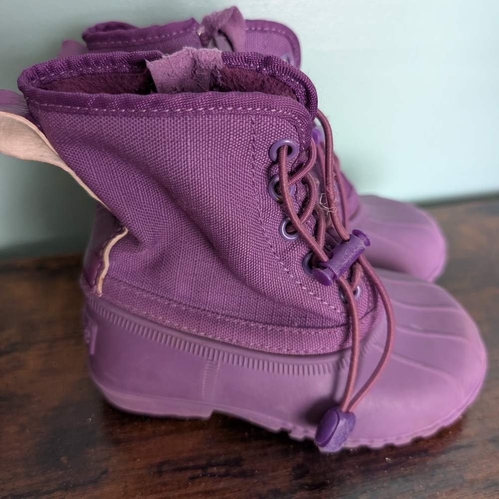 Native Purple Boots, 8C